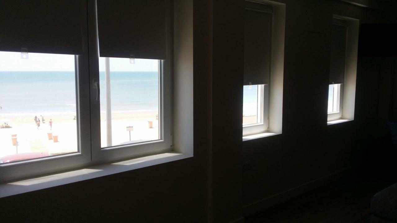 Estudio Deluxe Playa De La Victoria Cadix Extérieur photo